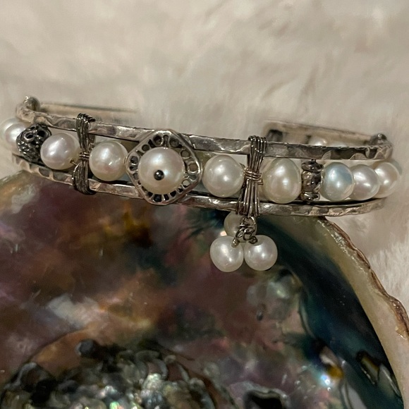 Silpada 925 Sterling Silver Cuff Bracelet surrounded  with Pearls - Picture 4 of 7